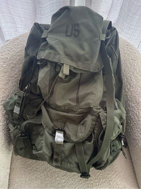 Alice Ruck Army Source Unknown | Bags | Usgi Large Alice Lc Field Pack Rucksack ...
